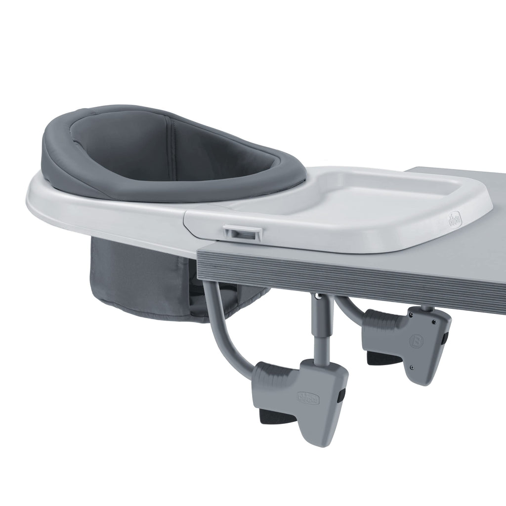 Hook-On High Chair with Tray H560